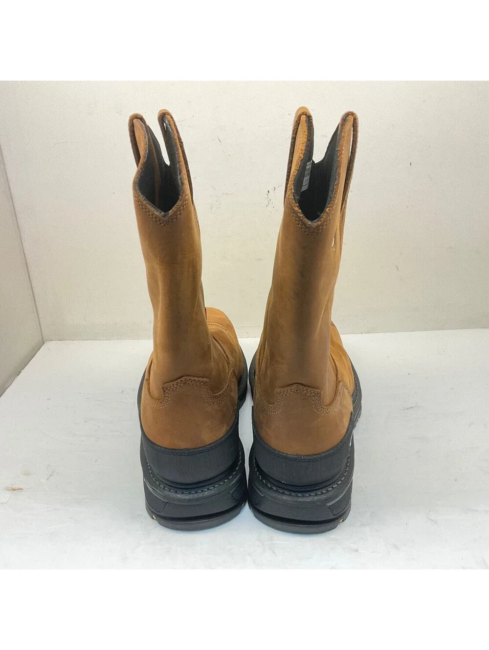 Dakota Men's 8